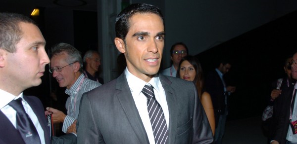 Alberto Contador verlengt contract en stopt na 2016