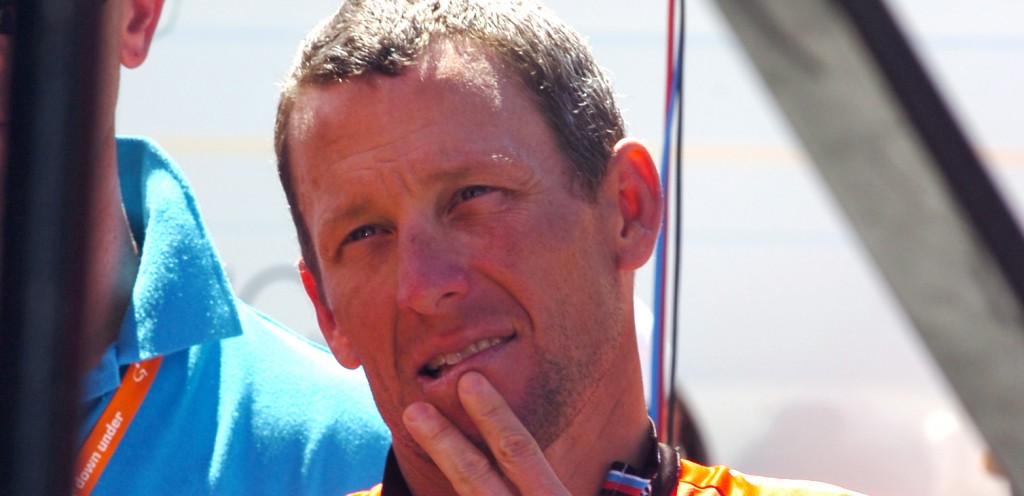 Tour 2015: Bezoek Lance Armstrong omstreden