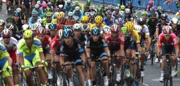 Europese wielerbond wil renners beschermen tegen Velon