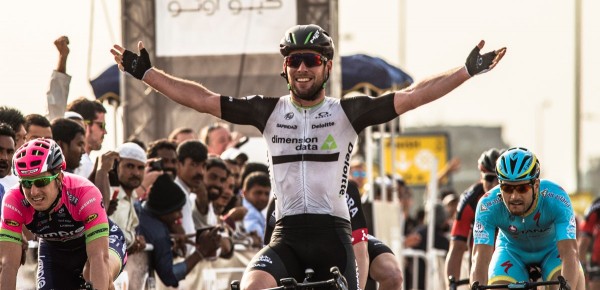 Cavendish overtuigend de snelste in Qatar