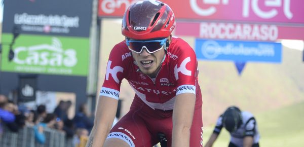Giro 2016: Zakarin breekt schouderblad en sleutelbeen