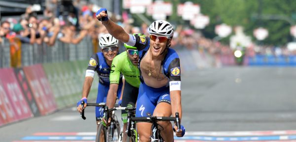 Giro 2016: Trentin rondt monstervlucht af, Kruijswijk behoudt de leiding