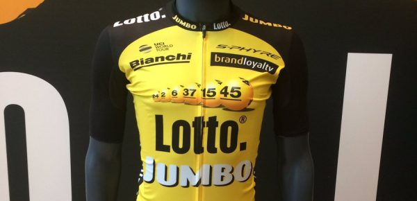 Wielertenues 2017: Minder wit in nieuw shirt LottoNL-Jumbo