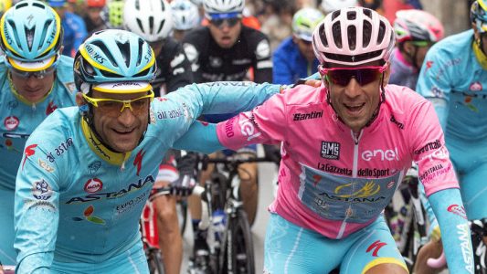 Giro 2017: Astana start met acht renners ter ere van Scarponi