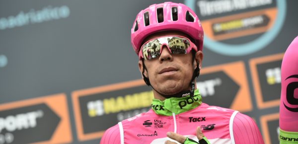 Rigoberto Urán klopt Daryl Impey in Ronde van Slovenië