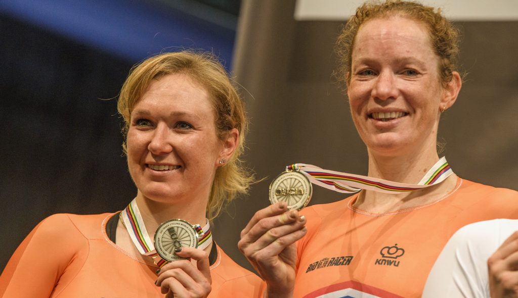 Vier medailles voor Nederland tijdens vierde dag WK Baan in Apeldoorn