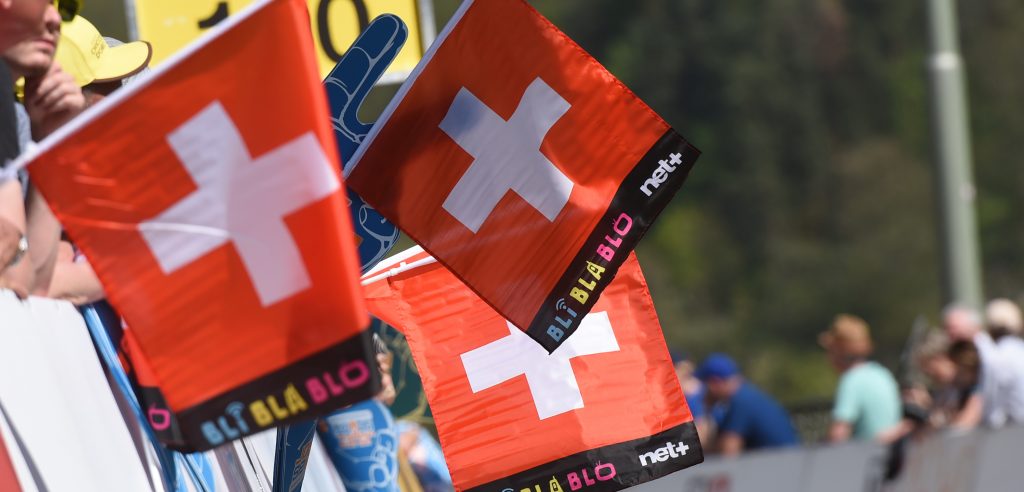 Tessa Zwaenepoel springt, Ronde van Zwitserland, Tour La Provence