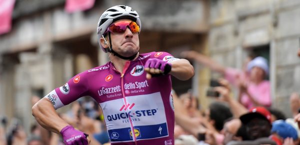 Giro 2018: Derde ritzege Viviani in Nervesa della Battaglia, Van Poppel derde