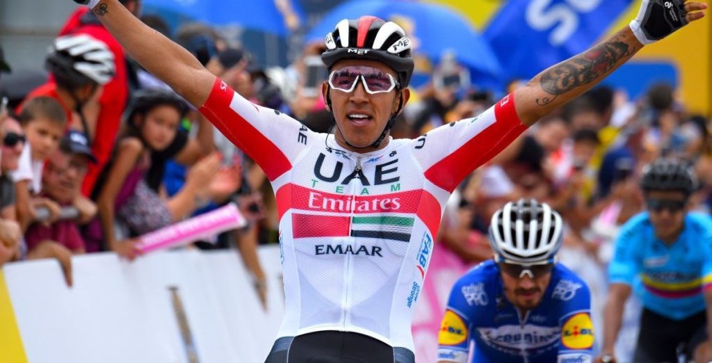 Juan Sébastian Molano wint felbetwiste etappe in Tour Colombia