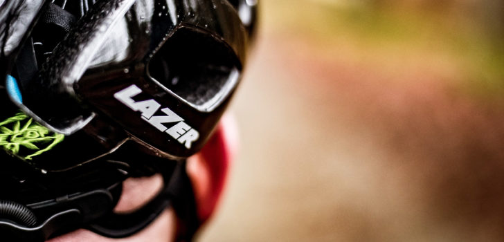 Lazer Century fietshelm: Een helm met een twist