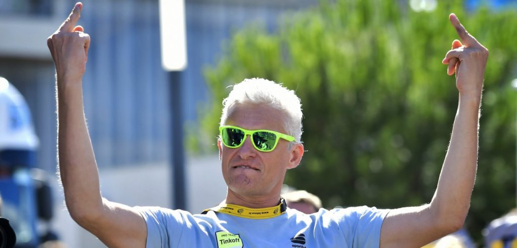 Giro 2019: Oleg Tinkov duikt op in finishplaats Fucecchio