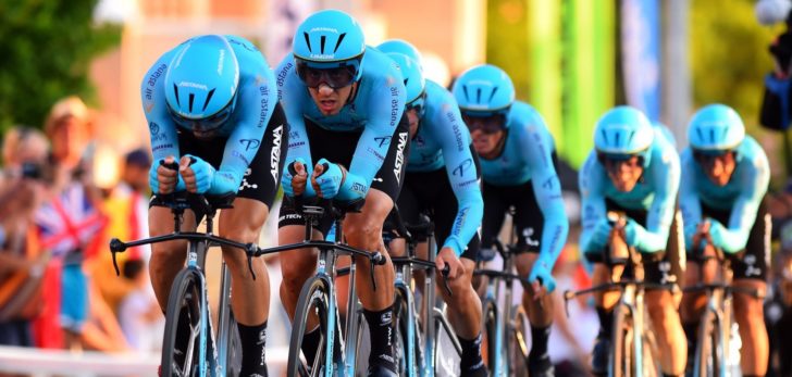 Vuelta 2019: Astana wint de ploegentijdrit, Deceuninck-Quick-Step grijpt nipt naast de zege