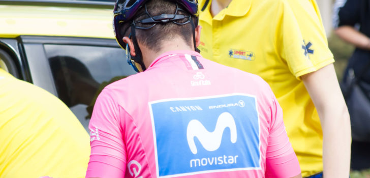 Vuelta 2019: Deelname Carapaz in gevaar door val in criterium Etten-Leur