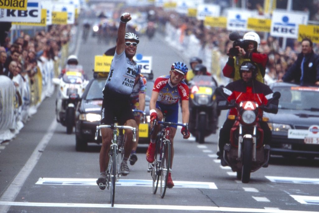 Peter van Petegem wint de Ronde van Vlaanderen 1999