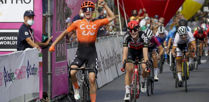 Marianne Vos boekt tweede ritzege in Giro Rosa