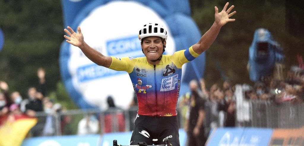 Giro 2020: Vluchter Caicedo wint op de Etna, Harm Vanhoucke knap derde