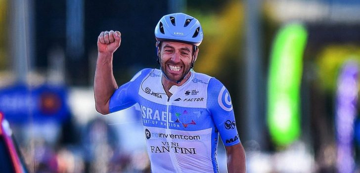 Giro 2020: Dowsett sterkste vluchter in etappe naar Vieste