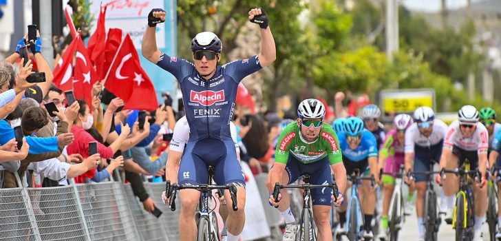 Vuelta 2021: Alpecin-Fenix neemt Jasper Philipsen mee voor de sprints
