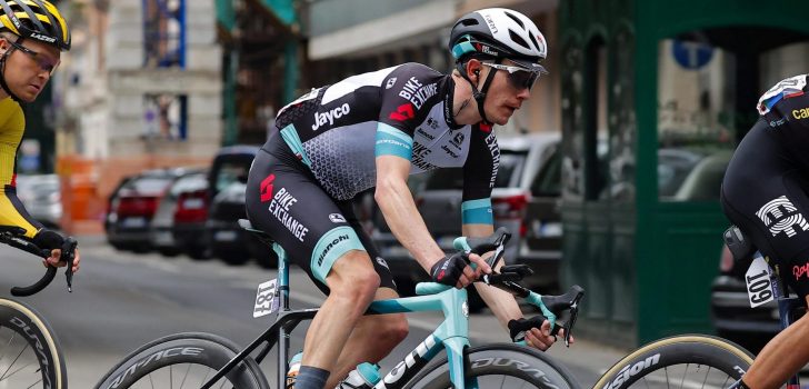 Giro 2021: Yates’ ploegmakker Nick Schultz uit koers vanwege handbreuk
