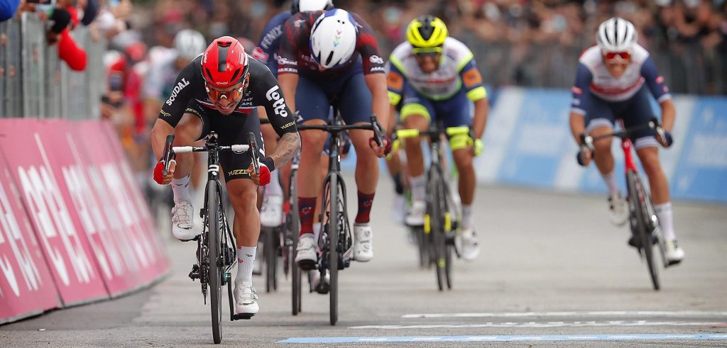 Giro 2021: Caleb Ewan pakt in Termoli zijn tweede etappezege