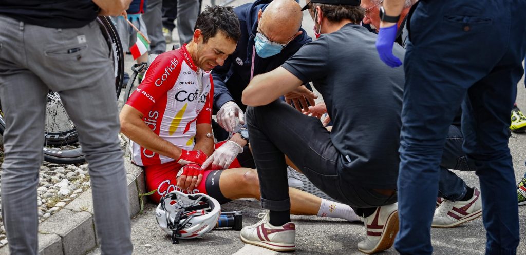 Giro 2021: Nicolas Edet uit de roulatie met breuk in linkerarm