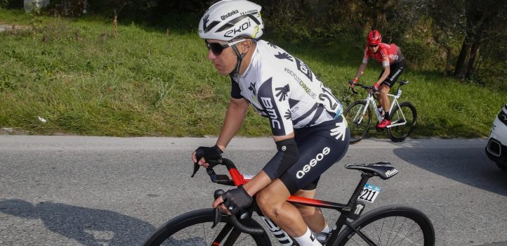 Knieblessure Domenico Pozzovivo, deelname Vuelta in gevaar