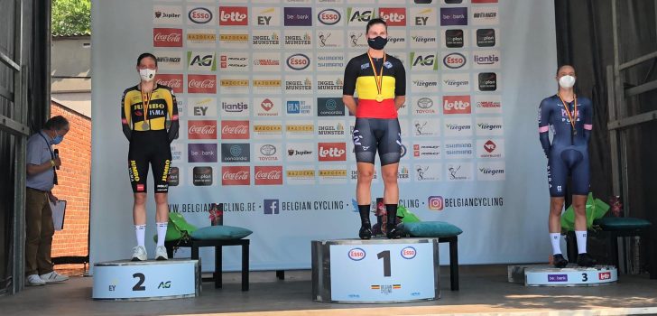Lotte Kopecky wint derde Belgische tijdrittitel op rij