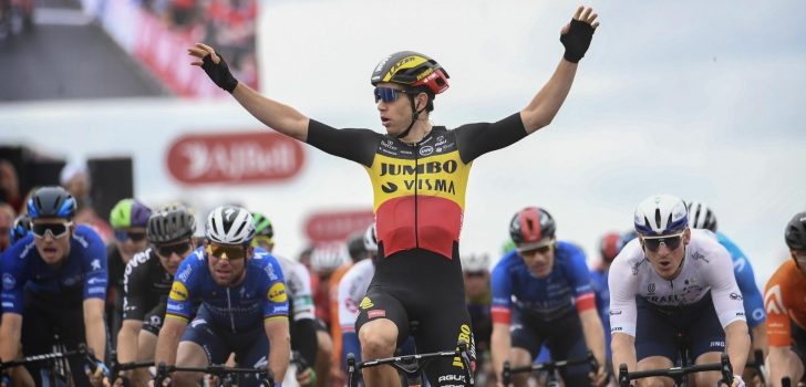 Wout van Aert imponeert: vierde ritzege en eindoverwinning in Tour of Britain