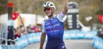 Remco Evenepoel toont goede benen met winst in openingsrit Ronde van Valencia