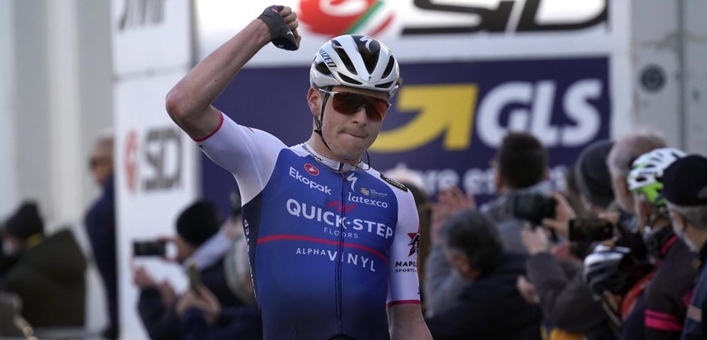 Mauro Schmid wint eerste etappe Coppi e Bartali, Van der Poel vierde