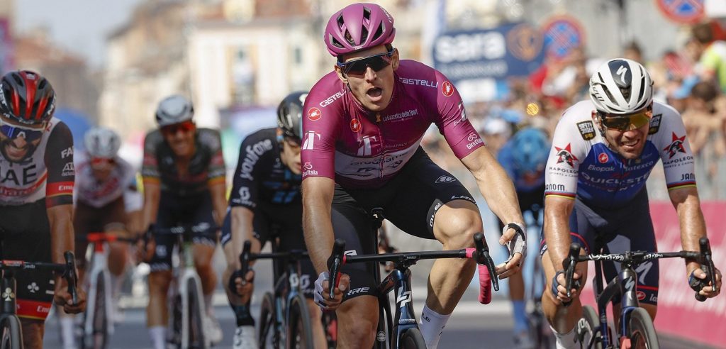 Giro 2022: Arnaud Démare sprint in Cuneo naar derde etappezege