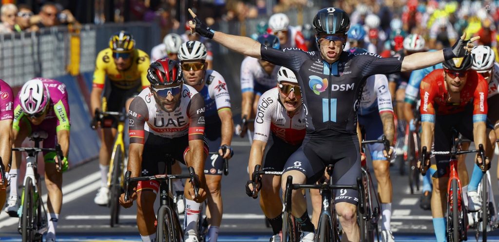 Giro 2022: Alberto Dainese verslaat de grote sprinters in Reggio Emilia