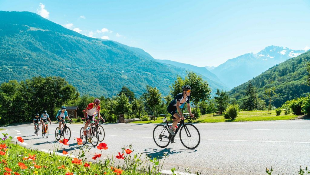 En route naar de Col de la Loze: de laatste voorbereidingen voor een perfecte cyclo