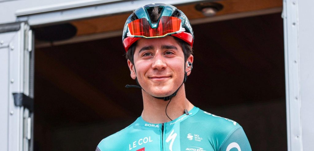 Cian Uijtdebroeks ziet droom uitkomen: “Ongelooflijk om de Tour de l’Avenir te winnen”
