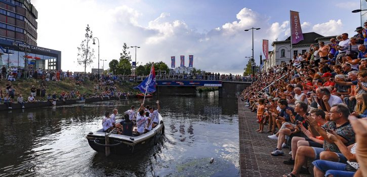 Vuelta 2022: De ploegenpresentatie in Utrecht in twaalf foto’s