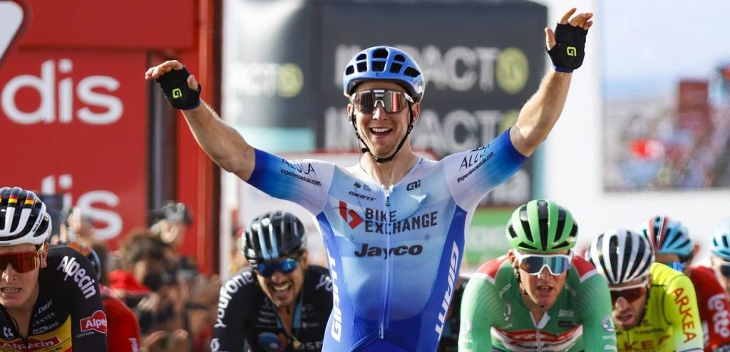 Vuelta 2022: Groves klopt Van Poppel en Merlier in elfde rit, Remco Evenepoel blijft leider