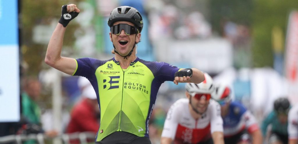Aaron Gate zegeviert in derde etappe Ronde van Luxemburg
