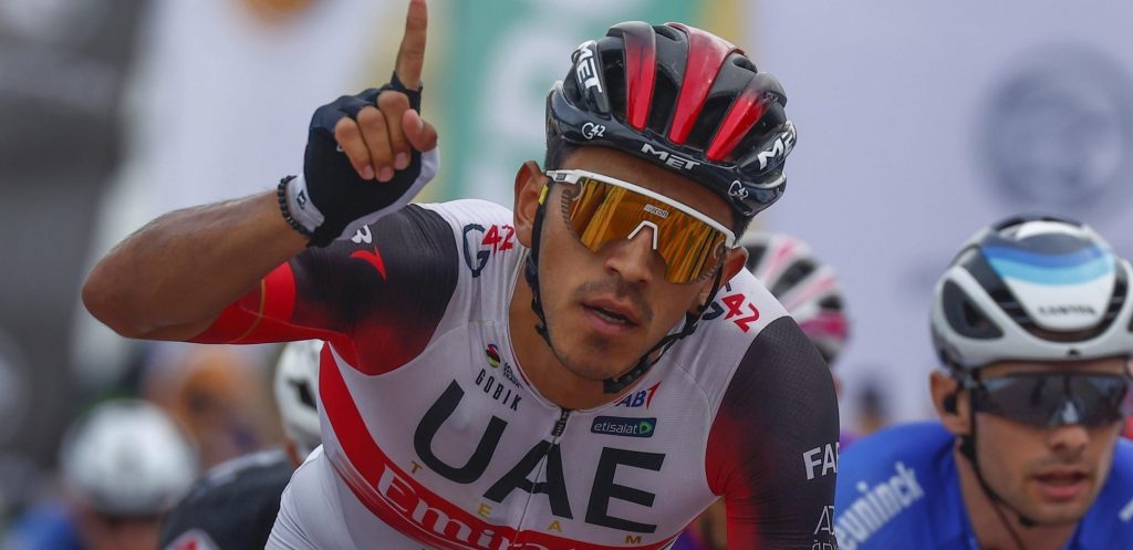 Molano teruggezet na gevaarlijke actie in Tour de Langkawi, Wiggins ritwinnaar