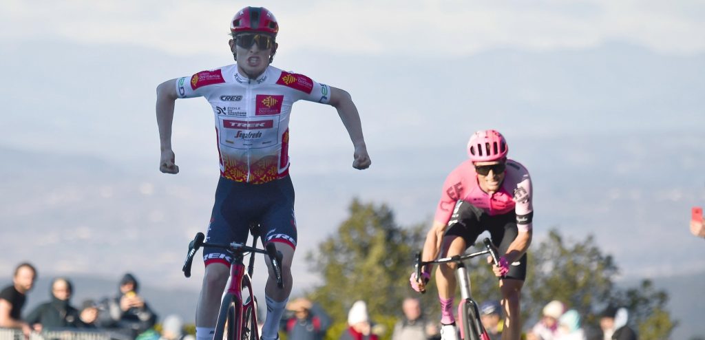 Skjelmose wint spectaculaire bergrit Ster van Bessèges, De Lie verweert zich dapper