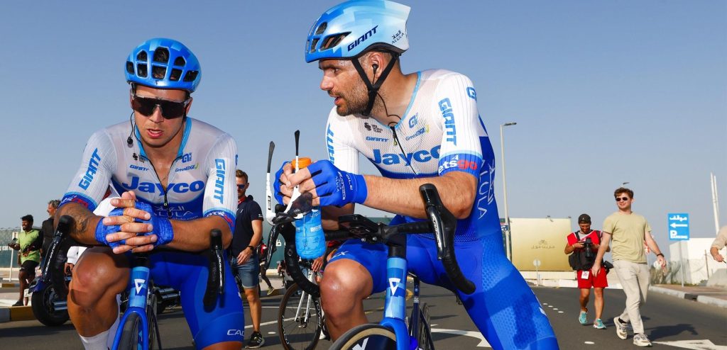 Groenewegen trots op team na sprints in UAE Tour: “We hebben het heel goed gedaan”