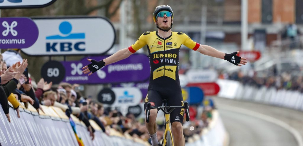 Dylan van Baarle soleert naar zege in de Omloop, beresterke De Lie tweede