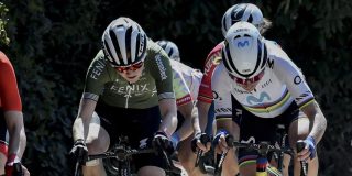 Puck Pieterse na imponerende Strade Bianche: “De weg kan nog eventjes wachten”