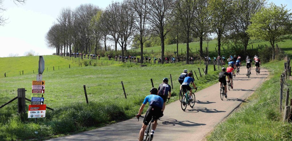 Vijf redenen waarom de Amstel Gold Race nog altijd zo populair is