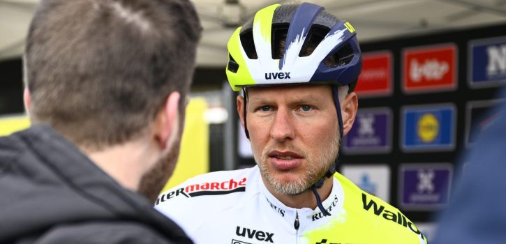 Geen breuken voor Van der Hoorn na val in Ronde van Vlaanderen, wel hersenschudding