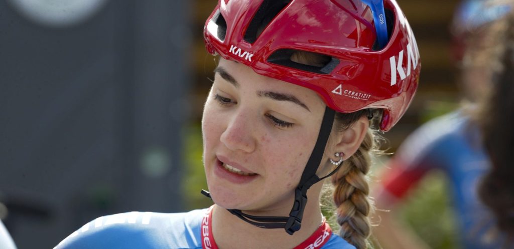 Martina Fidanza snelt - na lead-out van zus Arianna - naar zege in Ronde de Mouscron