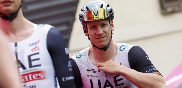 Ackermann baalt van gebrek aan steun bij UAE: “Denk dat ik de snelste was vandaag”