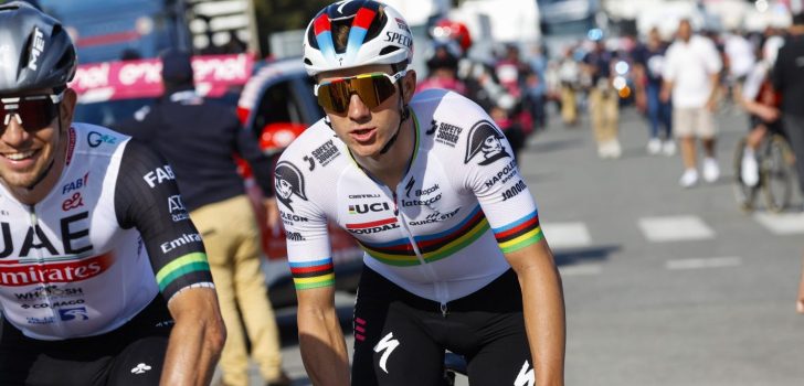 ‘Remco Evenepoel overweegt toch Vuelta te rijden’
