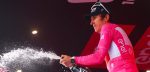 Giro 2023: Leider Thomas neemt rustig de tijd voor fiets- en helmwissel tijdens klimtijdrit