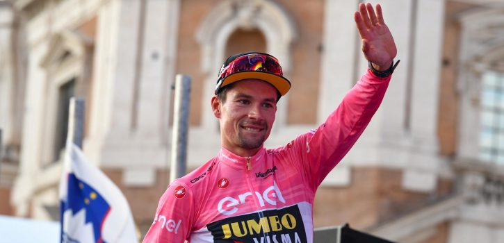 Jumbo-Visma huldigt Giro-winnaar Primoz Roglic in Amsterdam