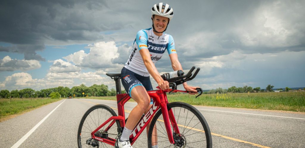 ‘Ironlady’ Taylor Knibb begint in dienst van Trek-ploeg aan wieleravontuur